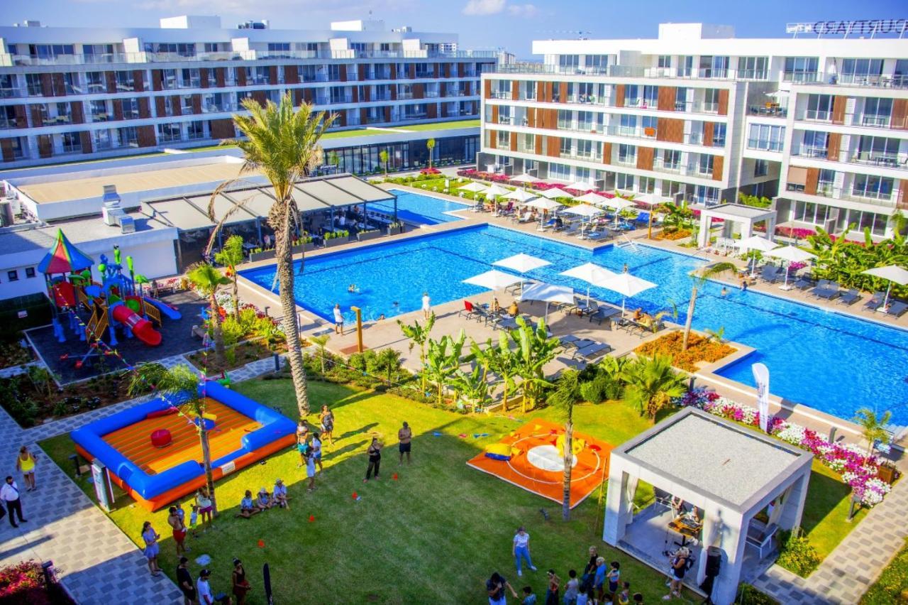 Courtyard Long Beach Holiday Resort Iskele District  Eksteriør bilde